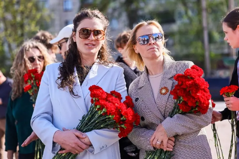 Члены РСС — вместе с юными спортсменами в День памяти в Тихвине — фото 3